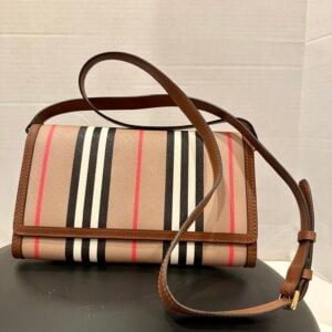 burberry hannah crossbody