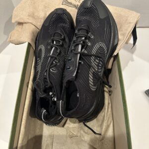 gucci run sneaker black
