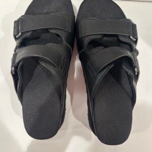 ugg goldenstar hi slides
